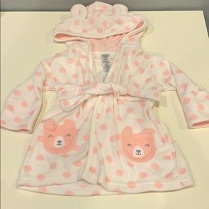 5 for $25!! 💰 0-9 months girls Bath Robe